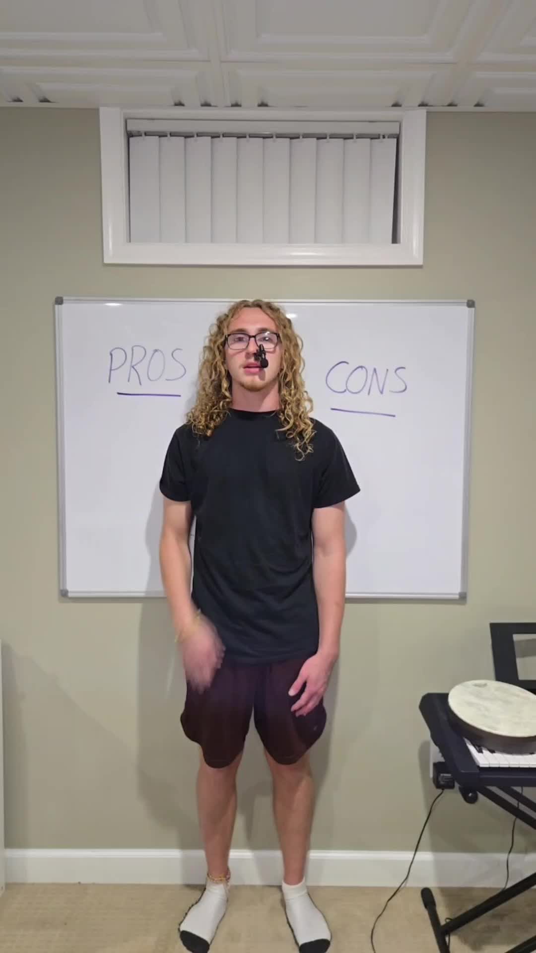 @GoldieGl0cks