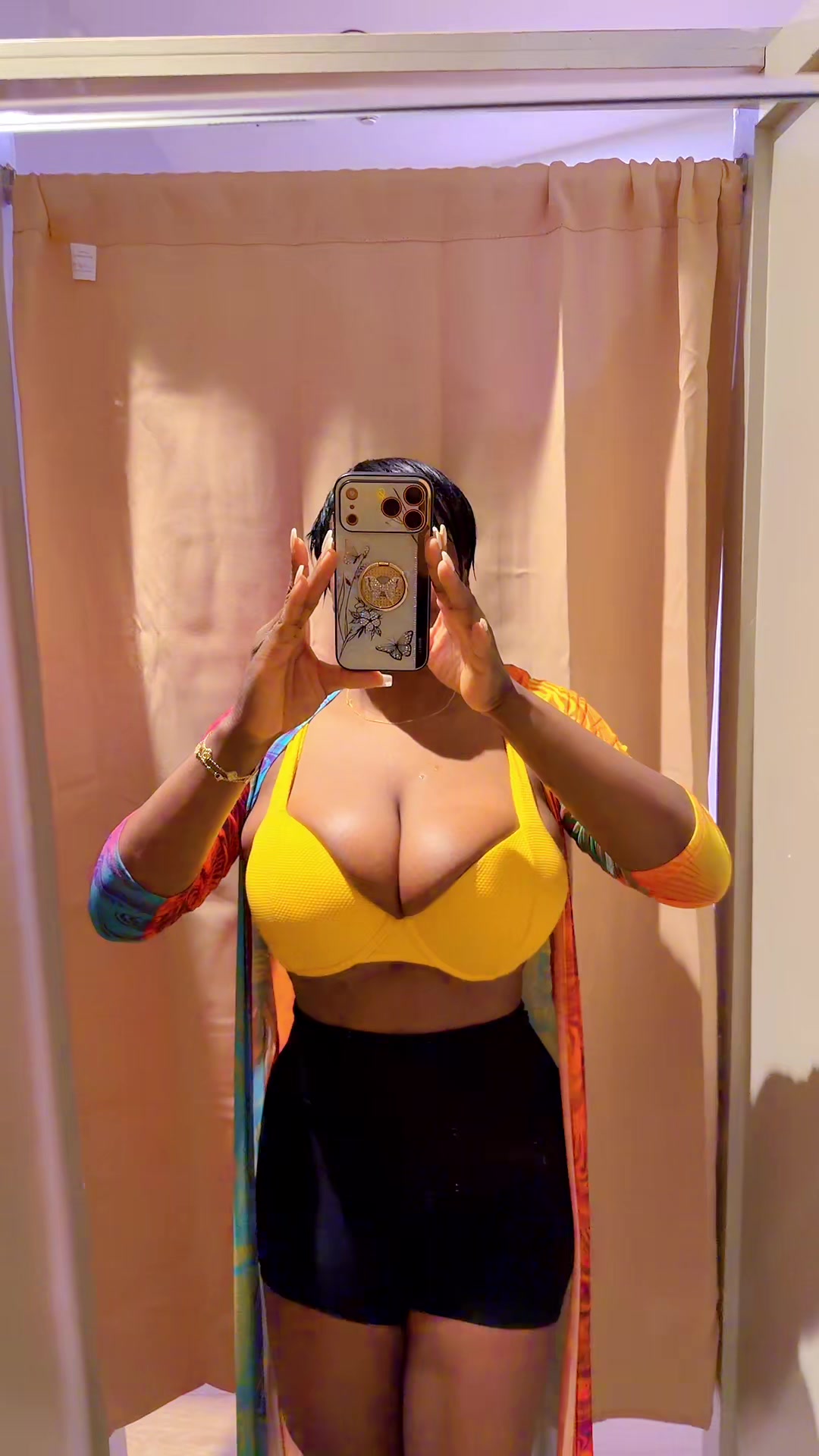 @mimiubini