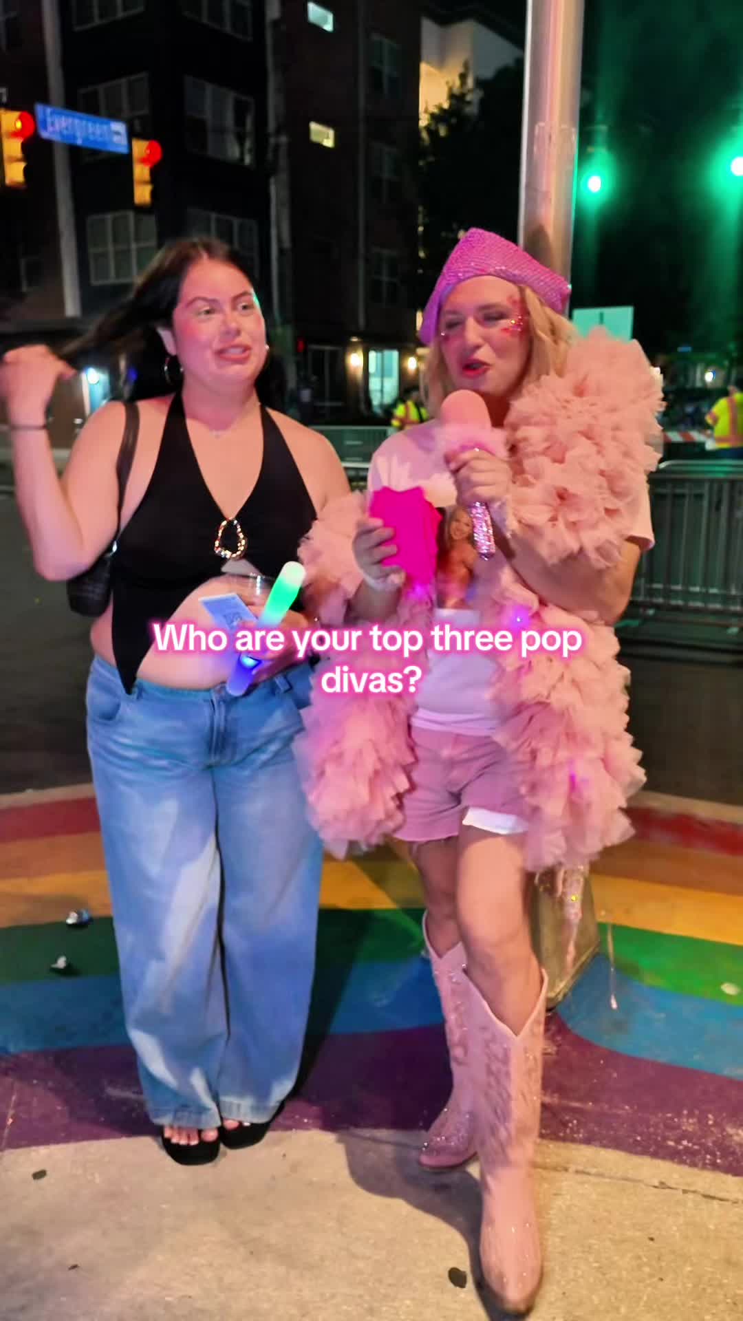 @Carli de Ville | Pop Culture