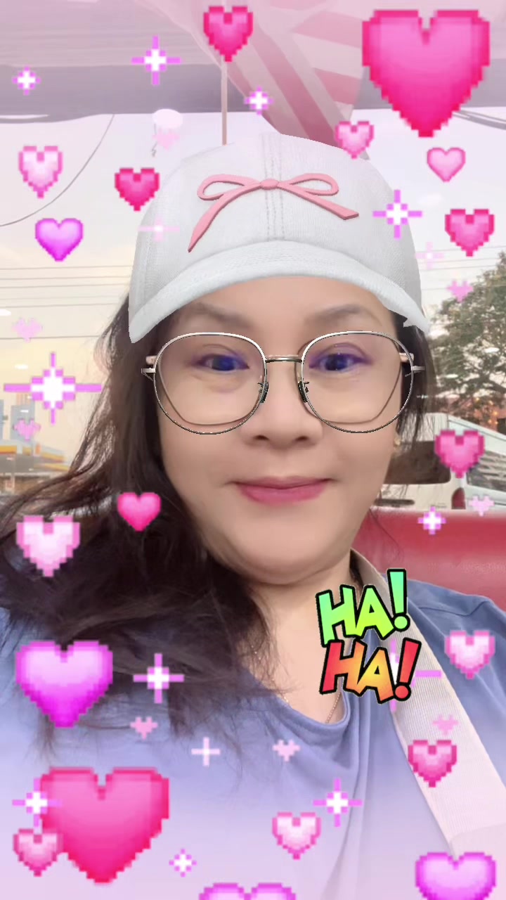 @Little lady