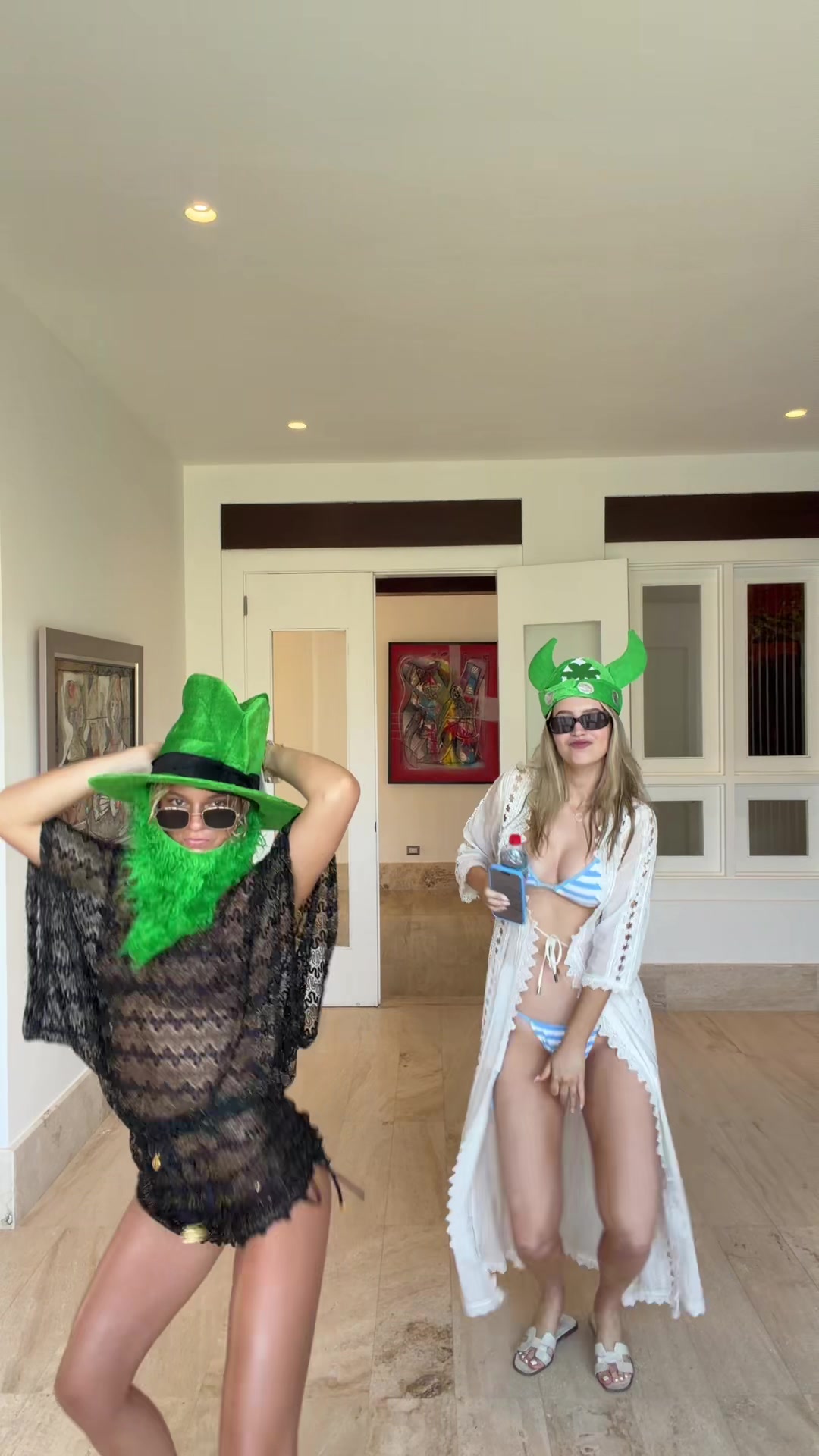 @Cc