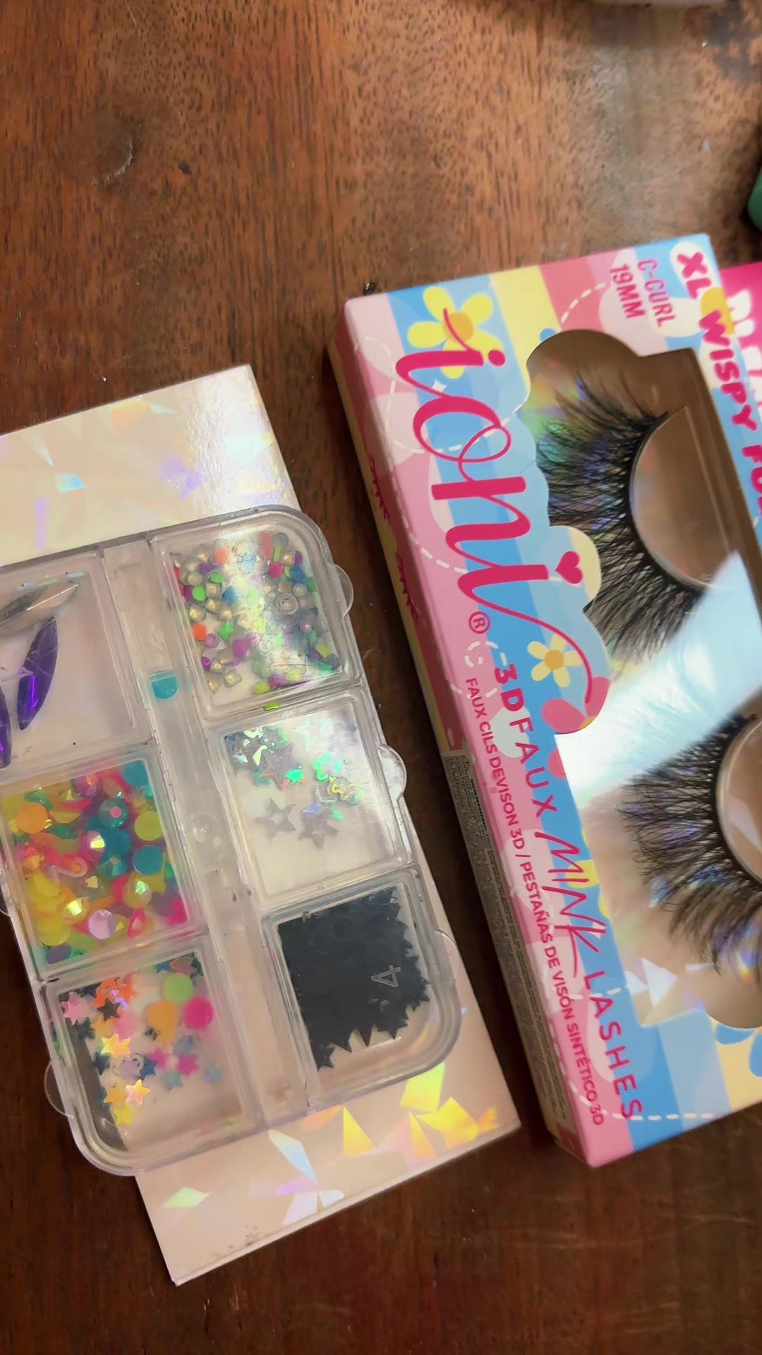 @Over40makeuptok