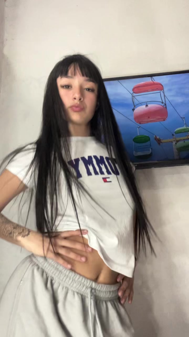 @abril miranda