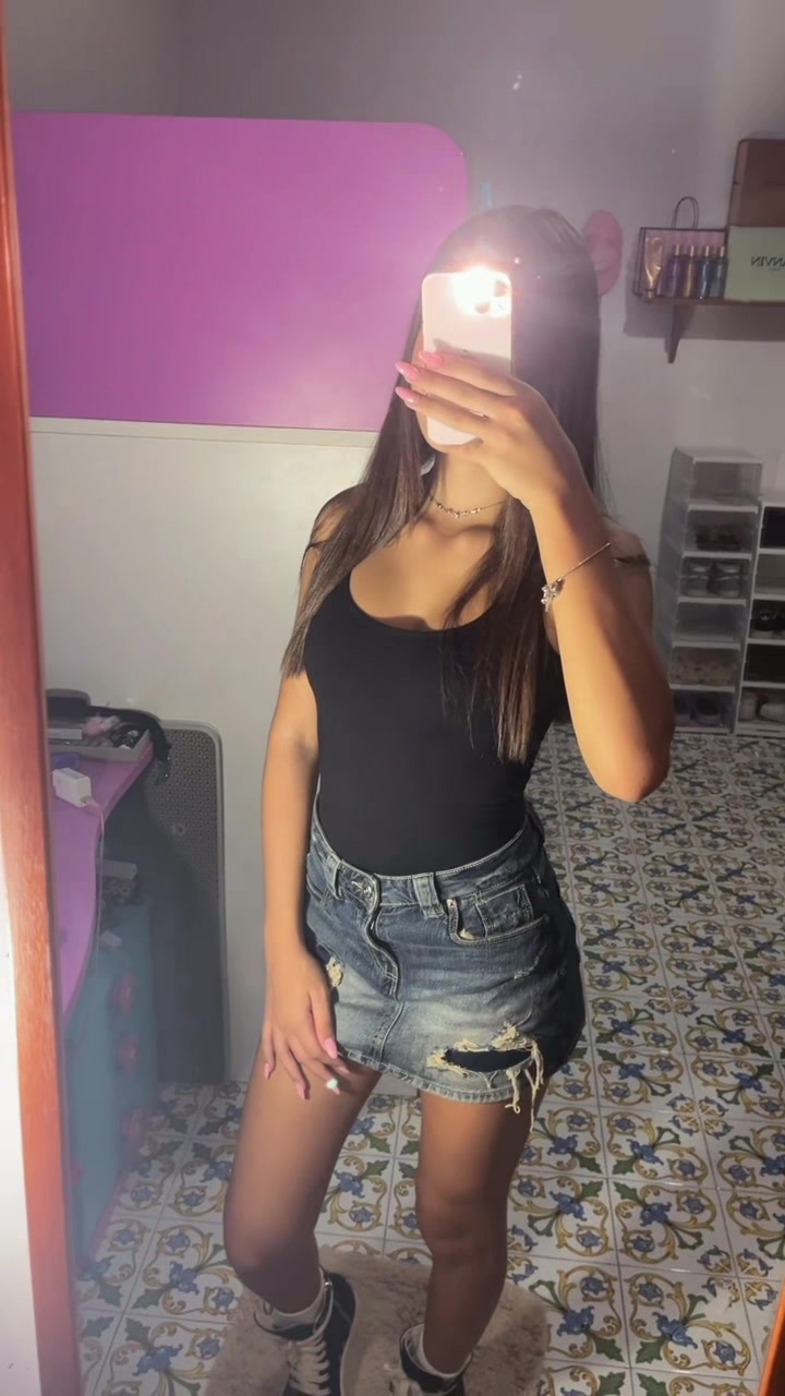 @𝐌