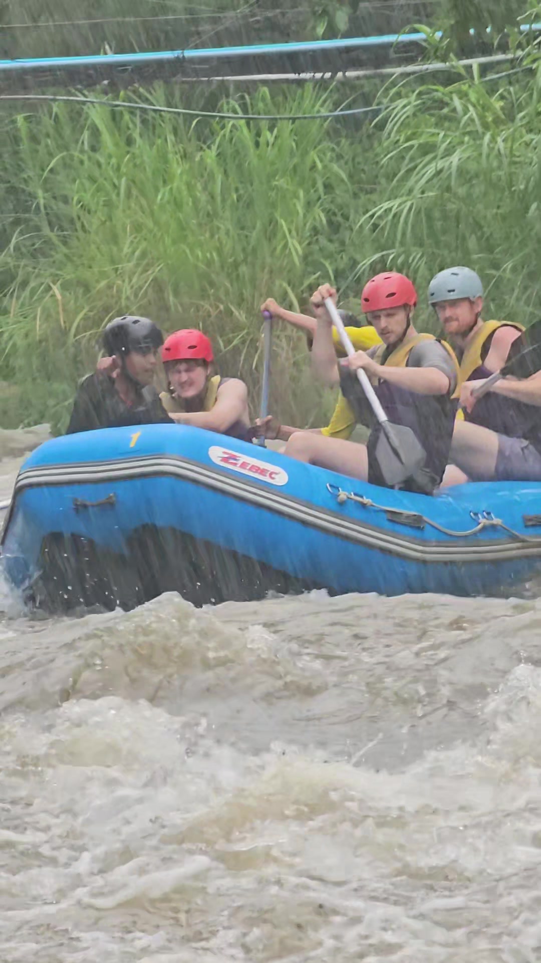 @Best rafting 4U camp