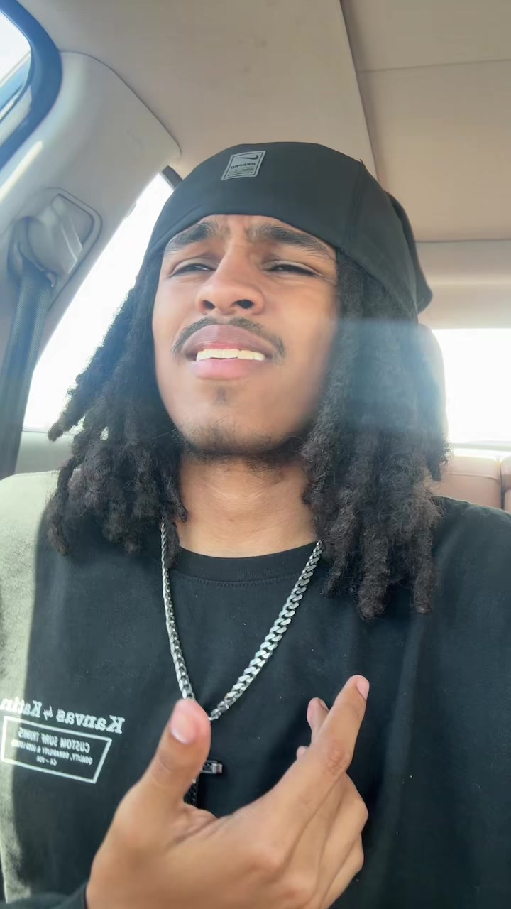 @JayJay