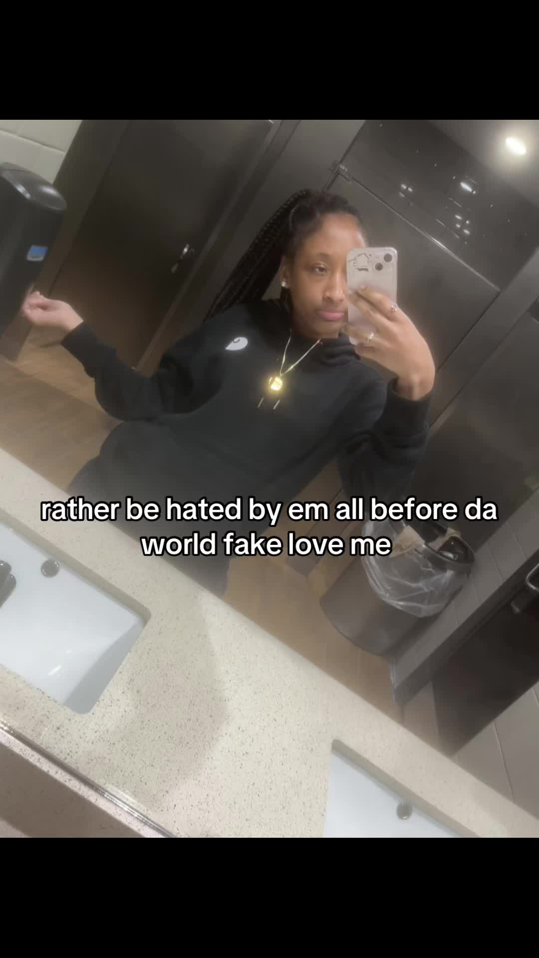 @saniiyaaaofccc_