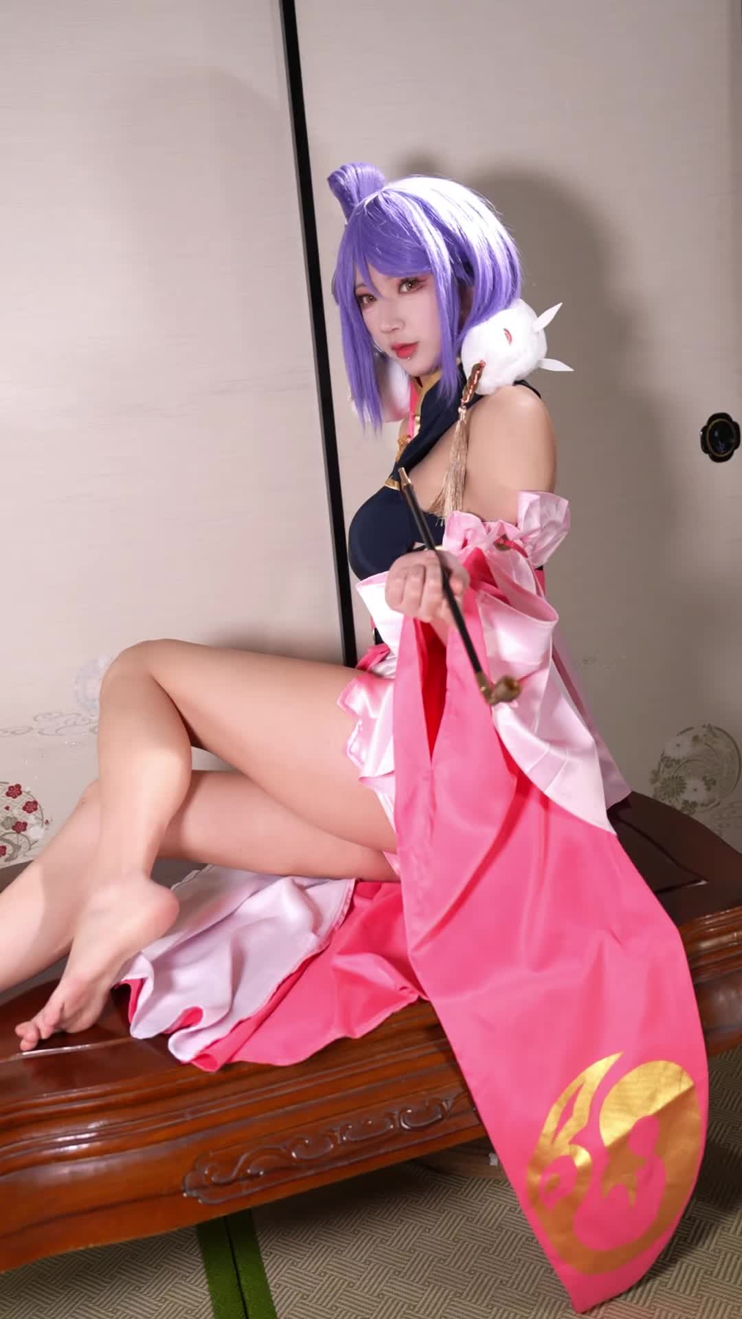 @cosplay girl