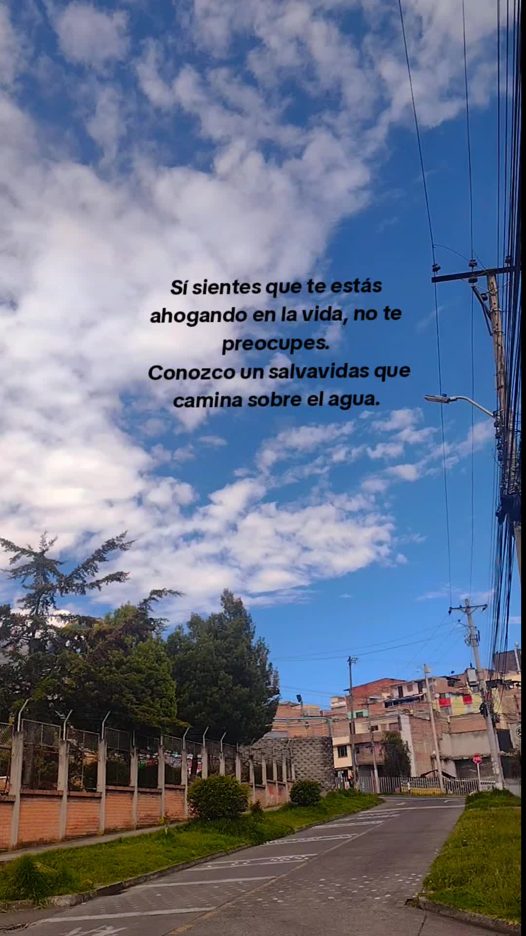 @Karolyn Gumu 🤍