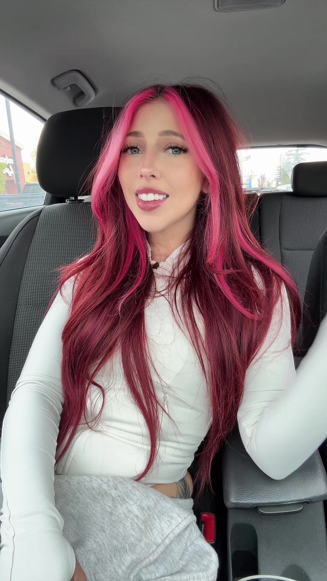 @queensylviemarie