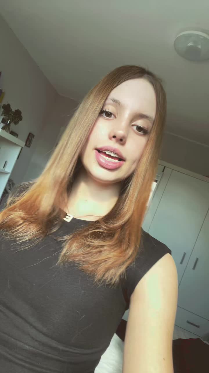@𝐸🥂🦢