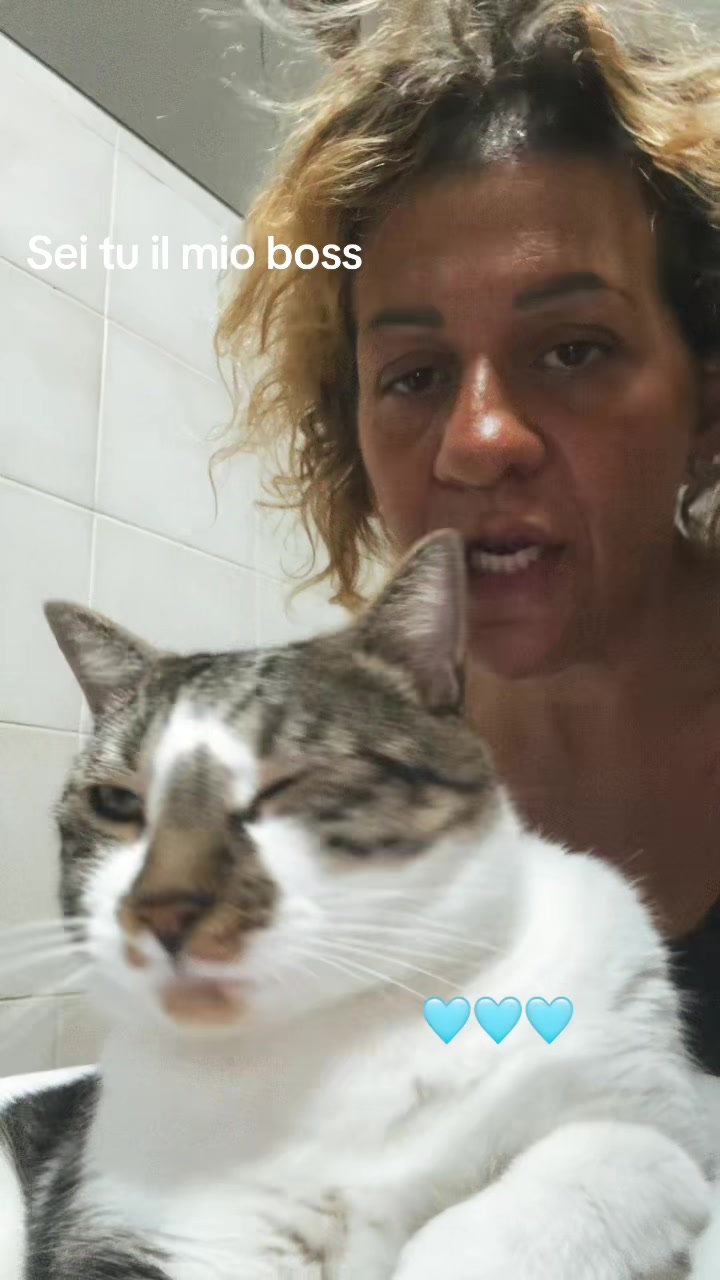 @Tizzi e i suoi pelosi😍😍