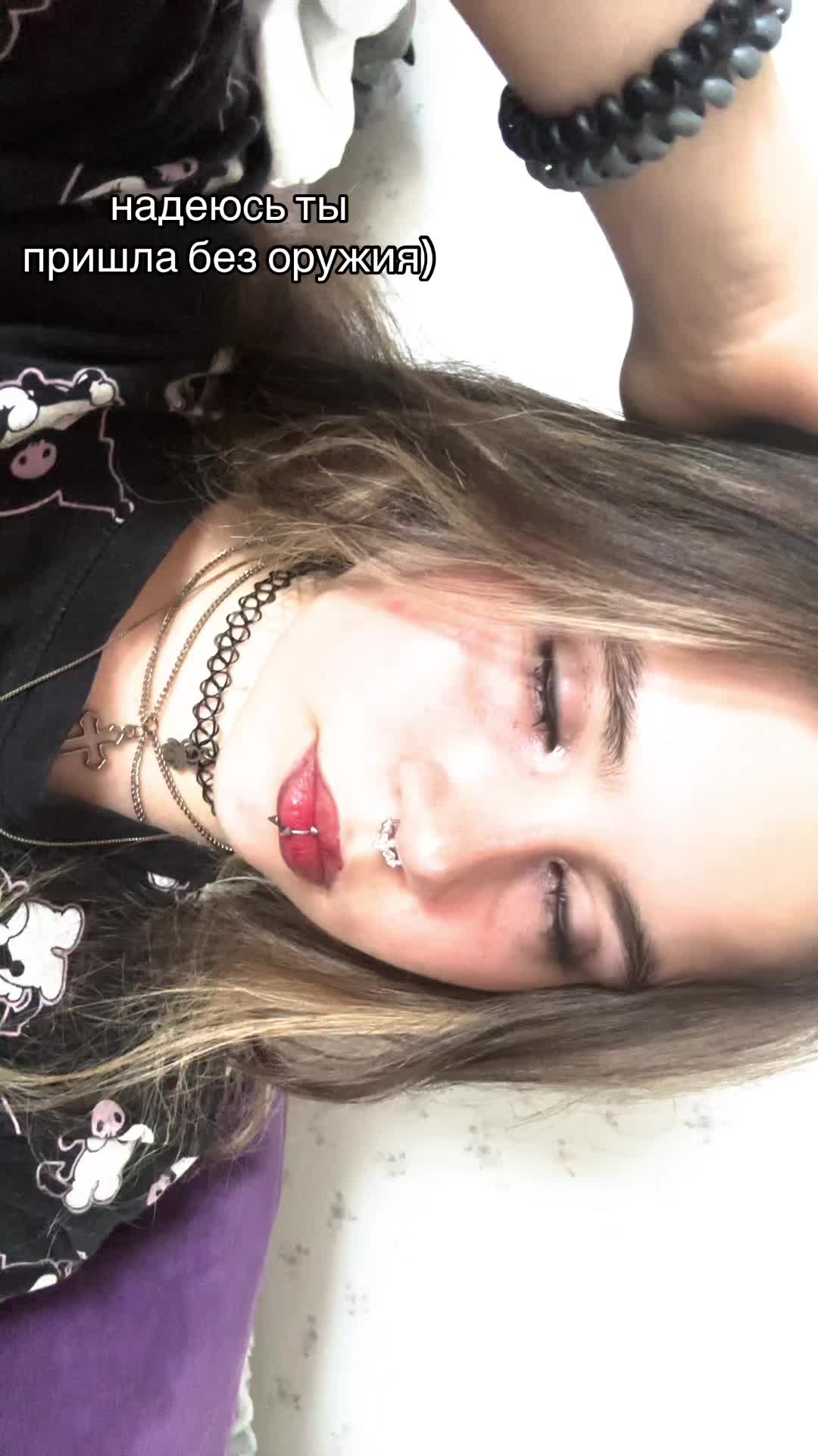 @ᶻ 𝘇 𐰁