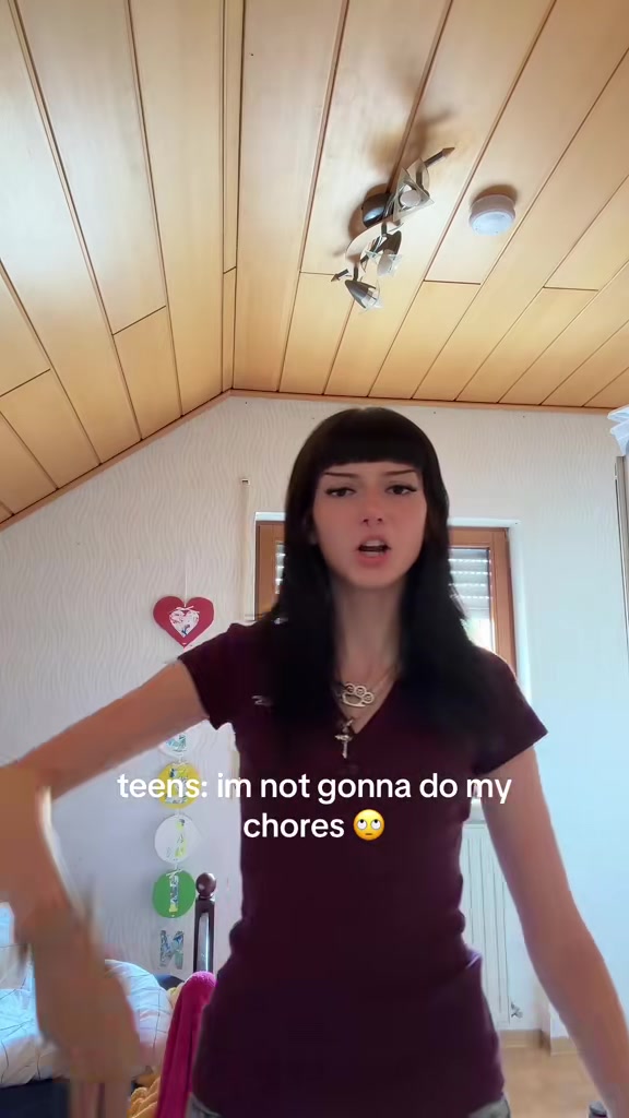 @⃟