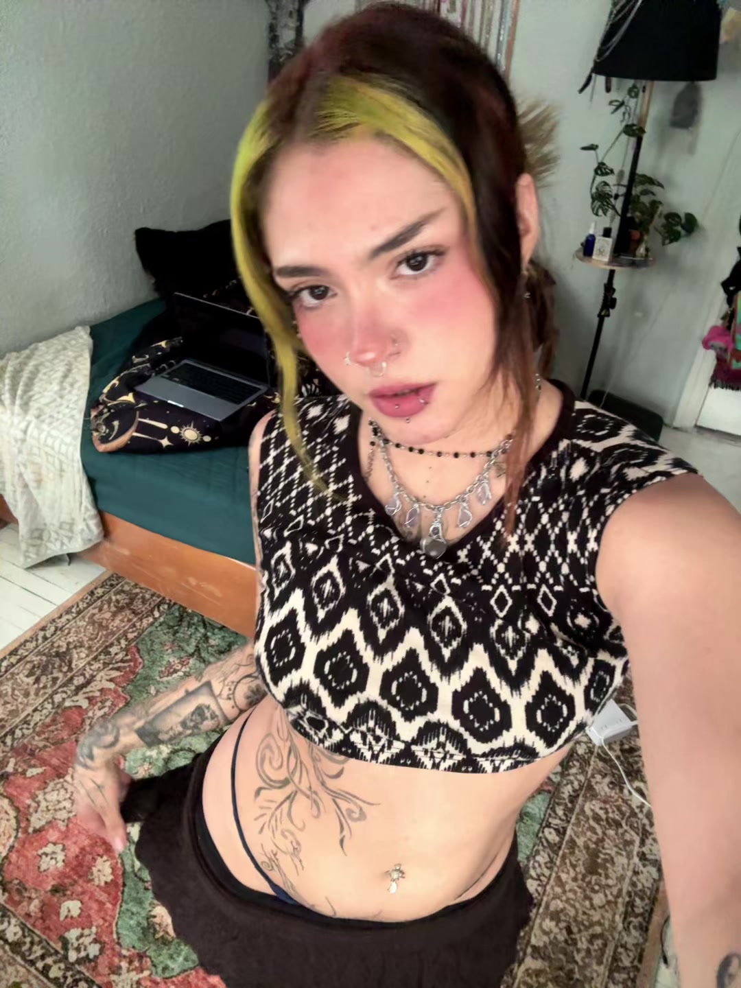@Amorr.ir