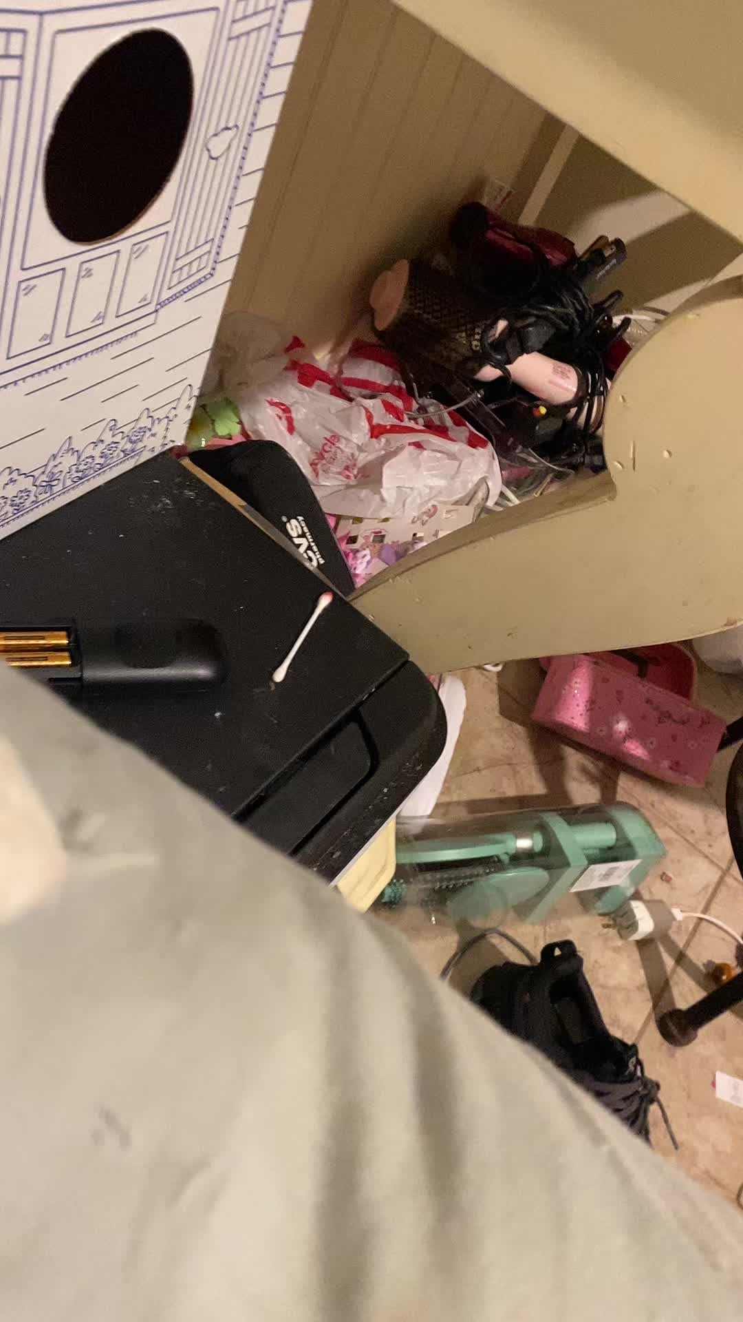@𖥂 Санниз 𖥂