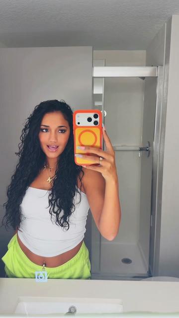 @Morgan Nicole🐆🍒