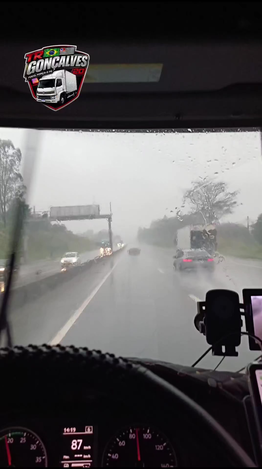 @Gonçalves Transportes