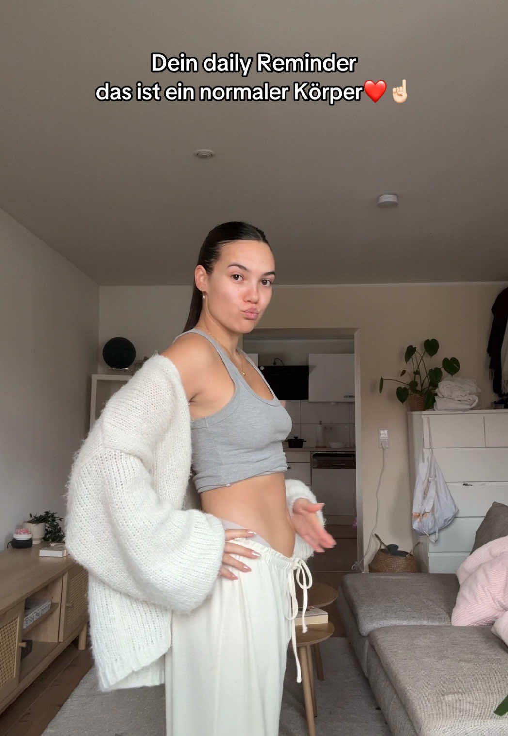 @Kim-Alina | UGC🤍📸