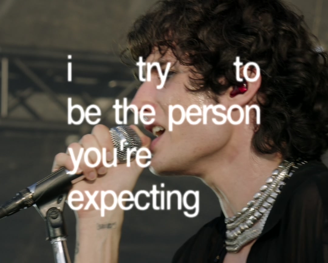 @sombr fans