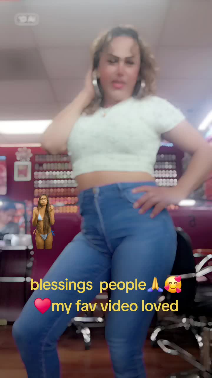 @adriana