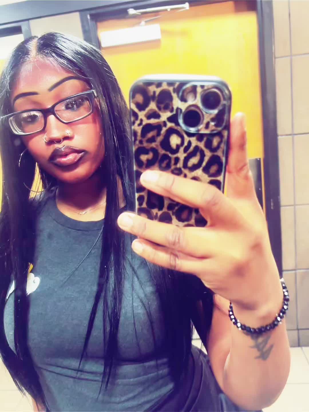 @Helovebarbee