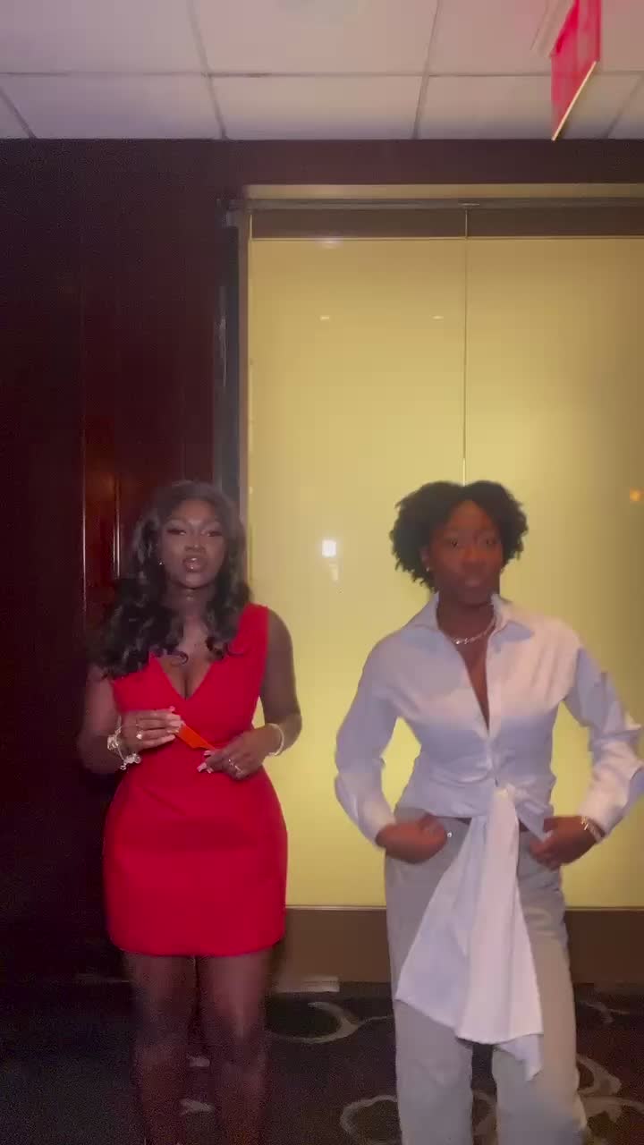 @Emmanuella Nyamekyɛ🧡