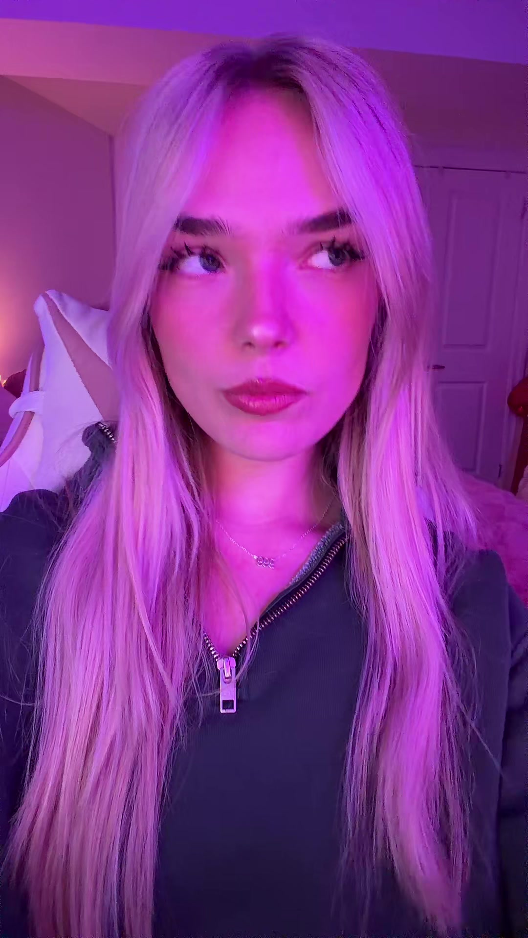 @chelzXD