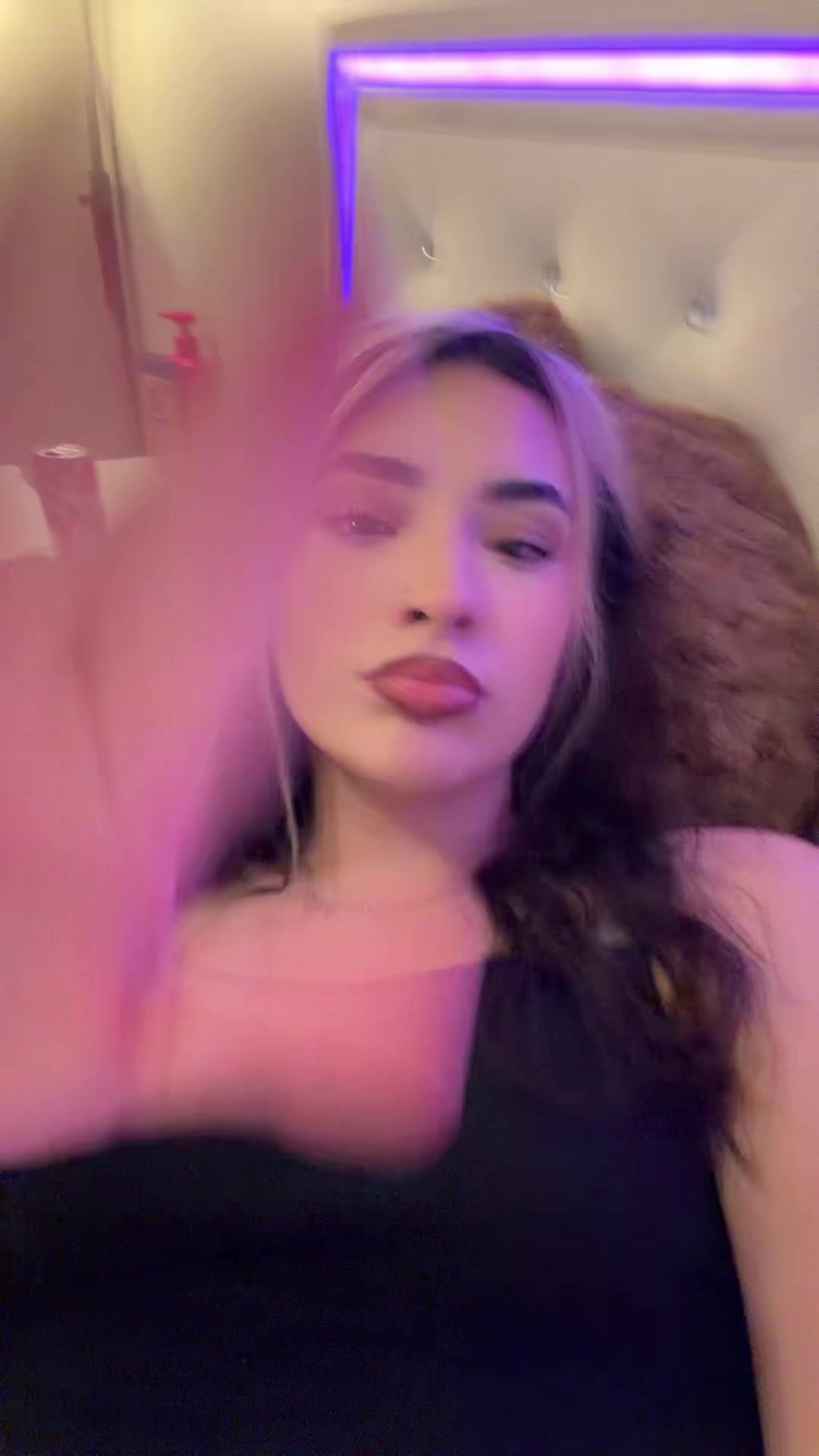 @angi