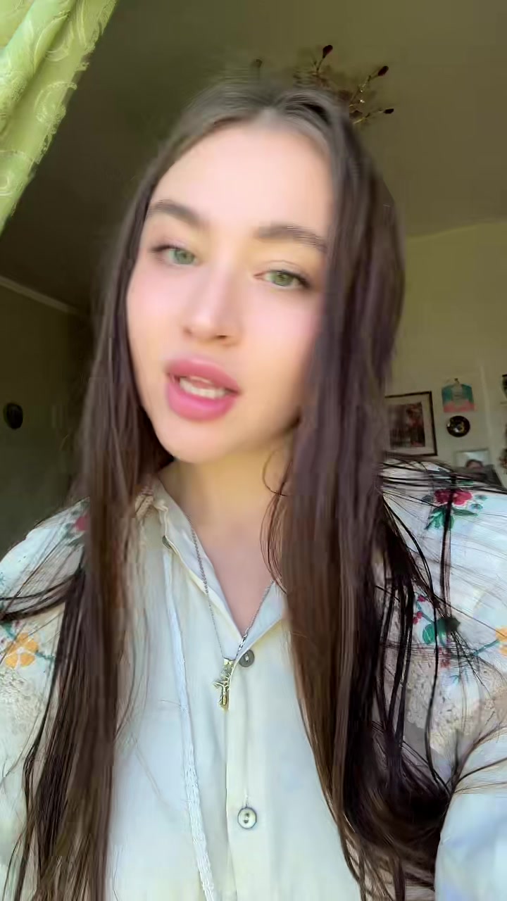 @Elmira Romanova