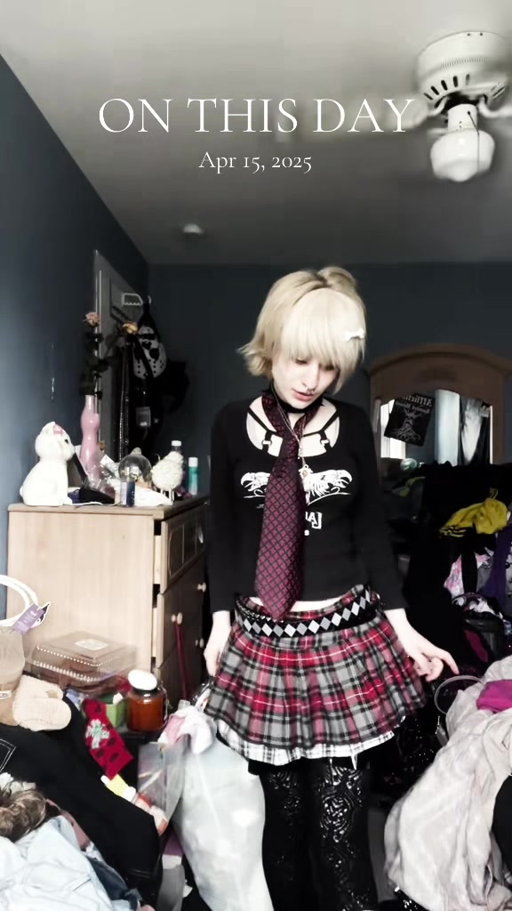 @⋆˚࿔julia𝜗𝜚˚⋆