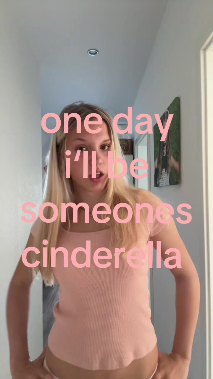 @Lilly🫰🏻🪩
