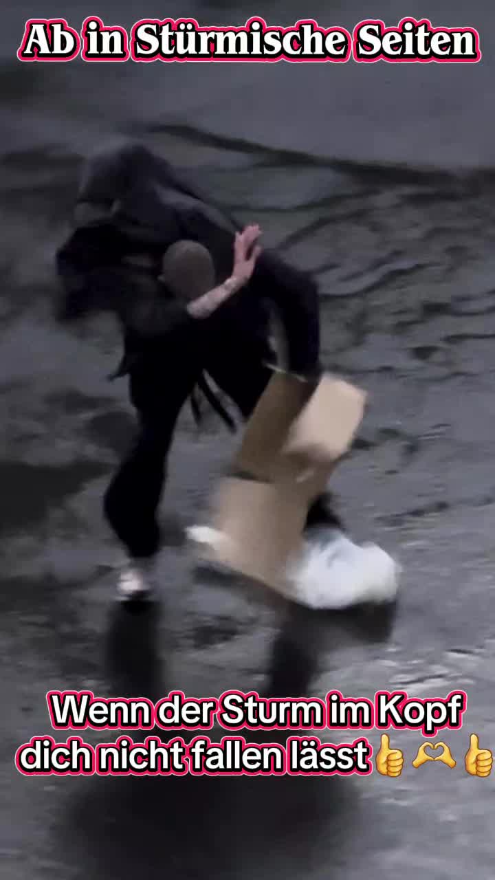 @𝔱卄𝔬𝓶คᔕ 🦂🐧🐶