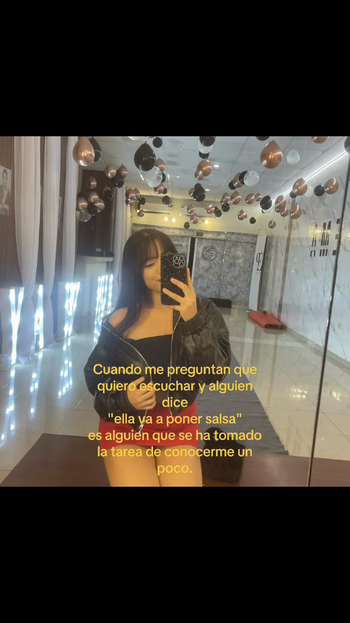 @𝒮