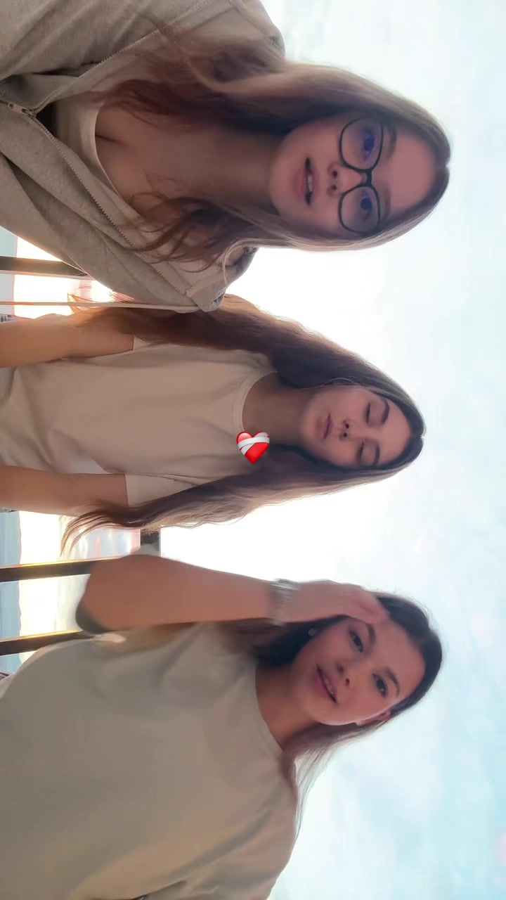 @маня
