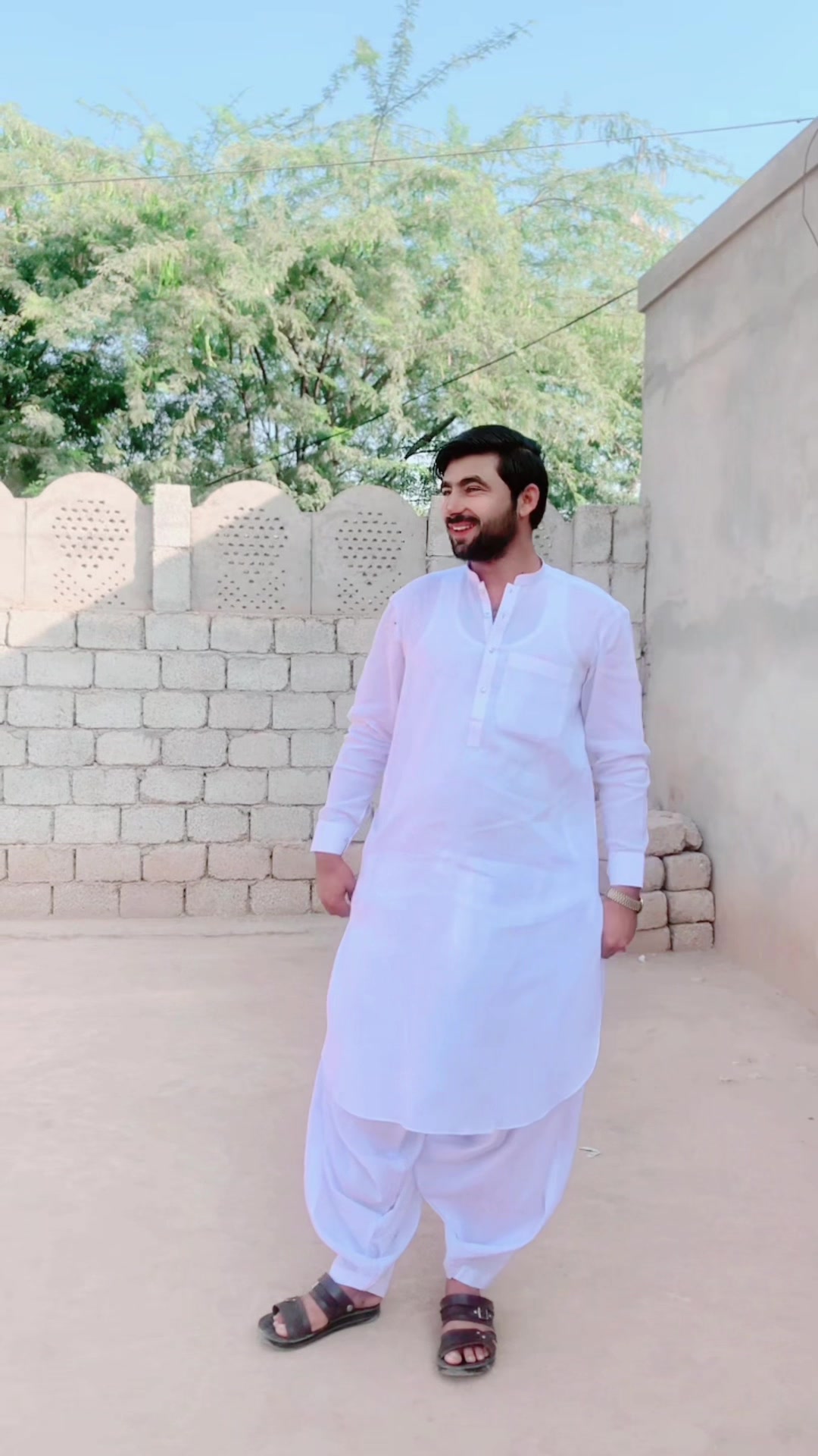@Zaku Niazi 🇦🇫