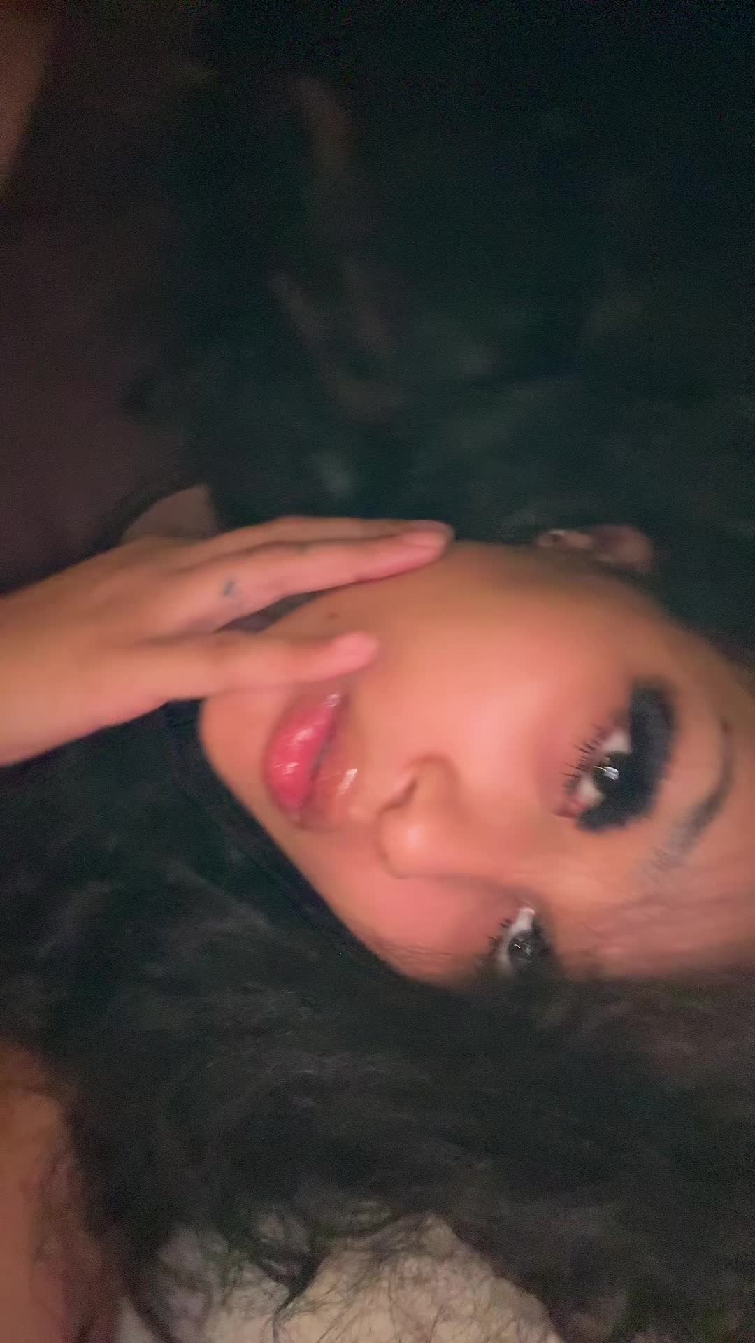 @sexxyassyaya