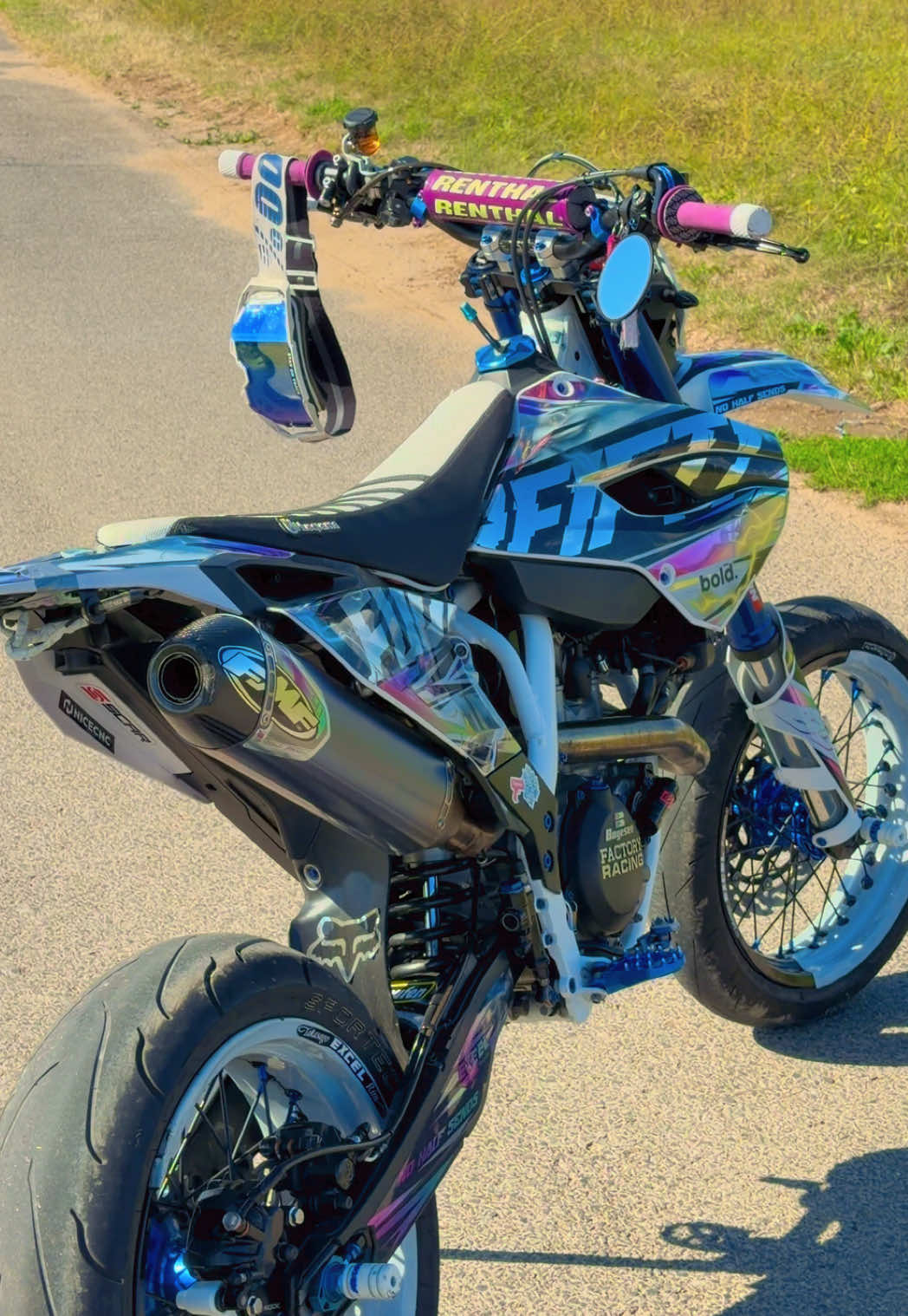 @Joni_moto
