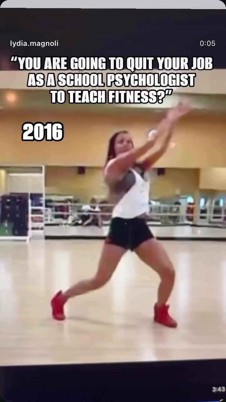 @Lydia Magnoli | Home Workouts