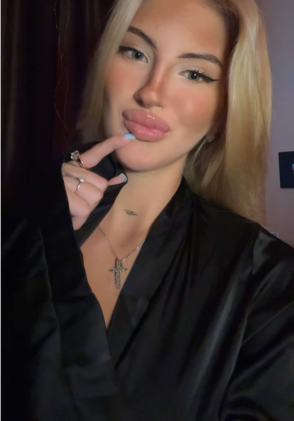@MEOW