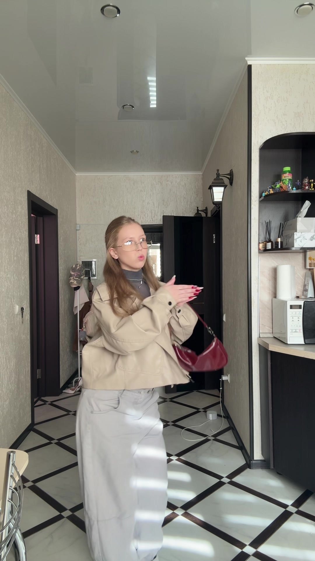 @джонияр