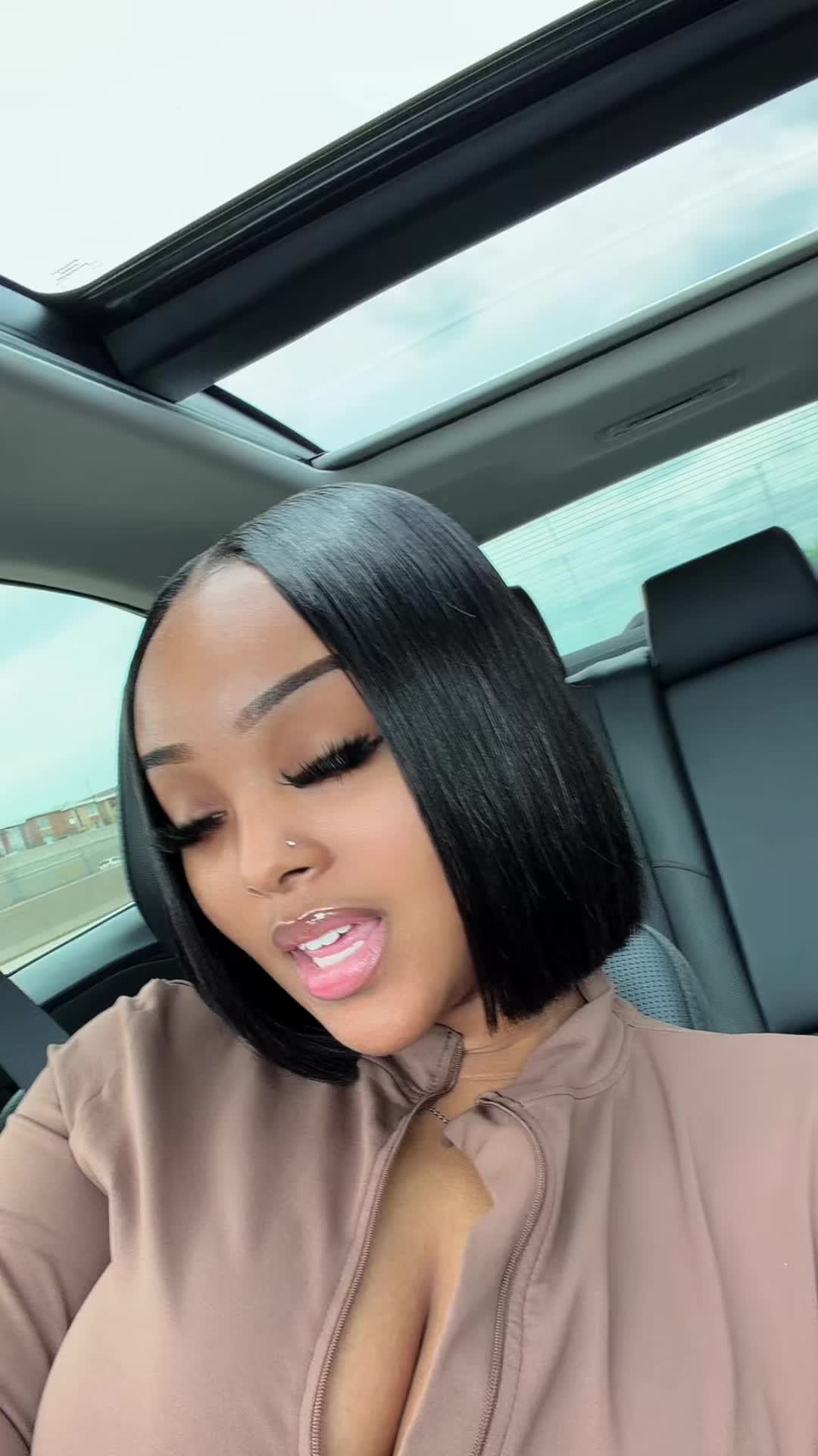 @Ariana Wright | Hairstylist