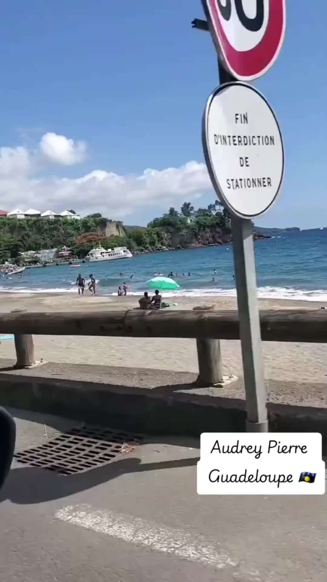 @Audrey Pierre La Vili 🇬🇦🇲🇫
