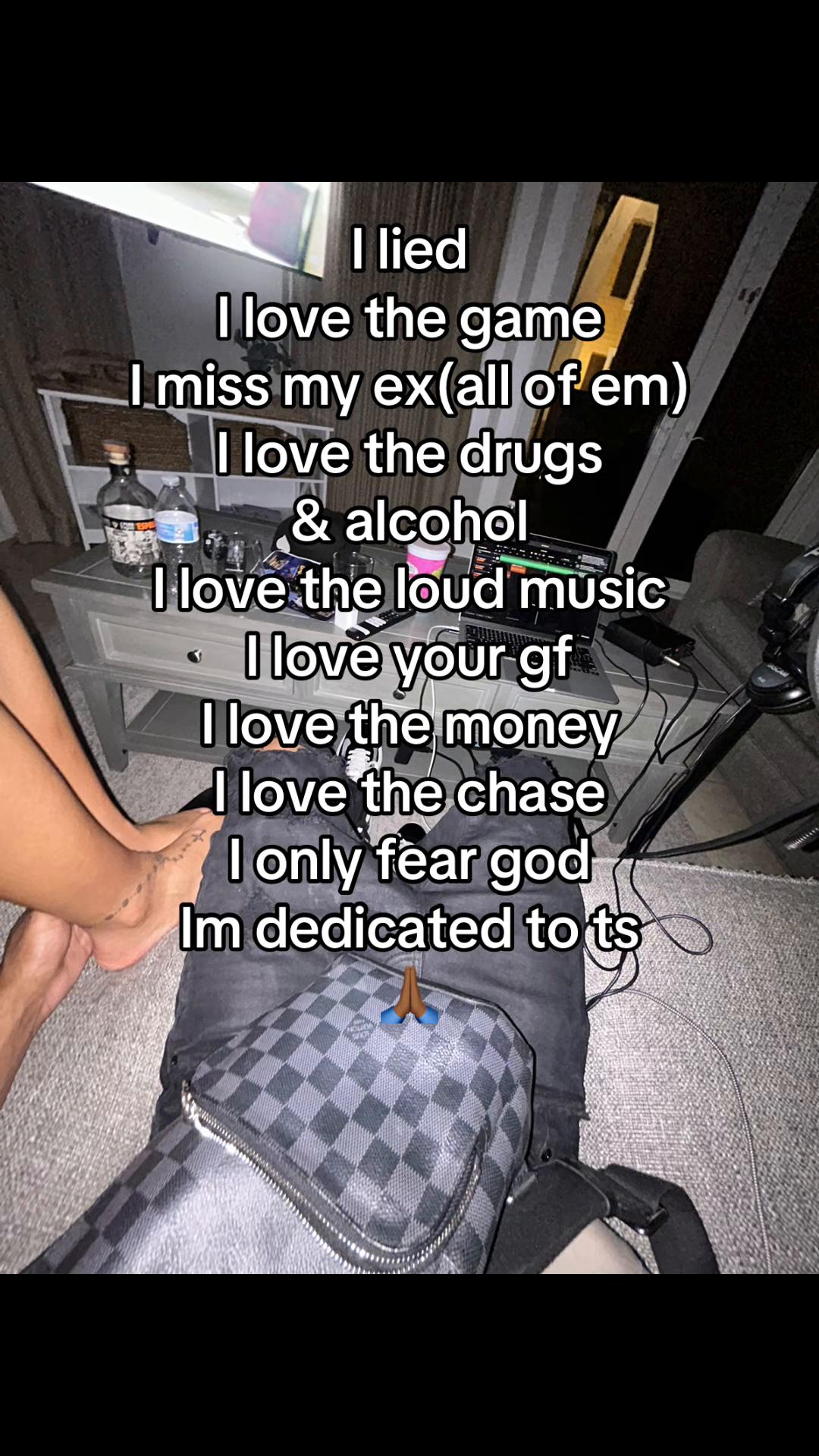 @Tre5