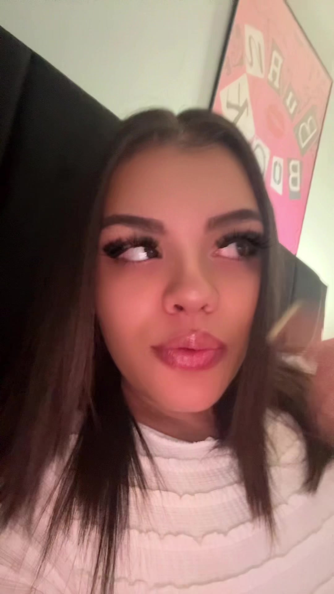 @notriahsvlogs