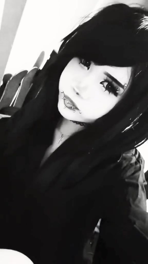 @evilgirl177117