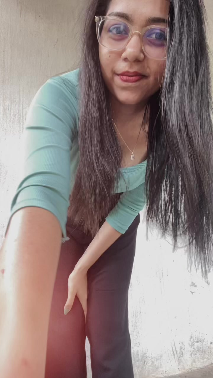 @Yashu 😗🌚💕