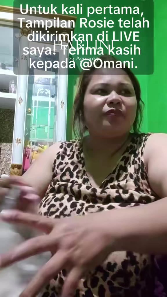 @RiTA. mamah Khalid 😍 syg