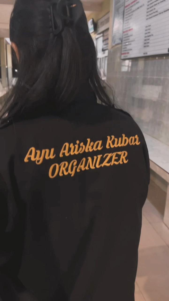 @✨Ayu Ariska Kubar_25✨