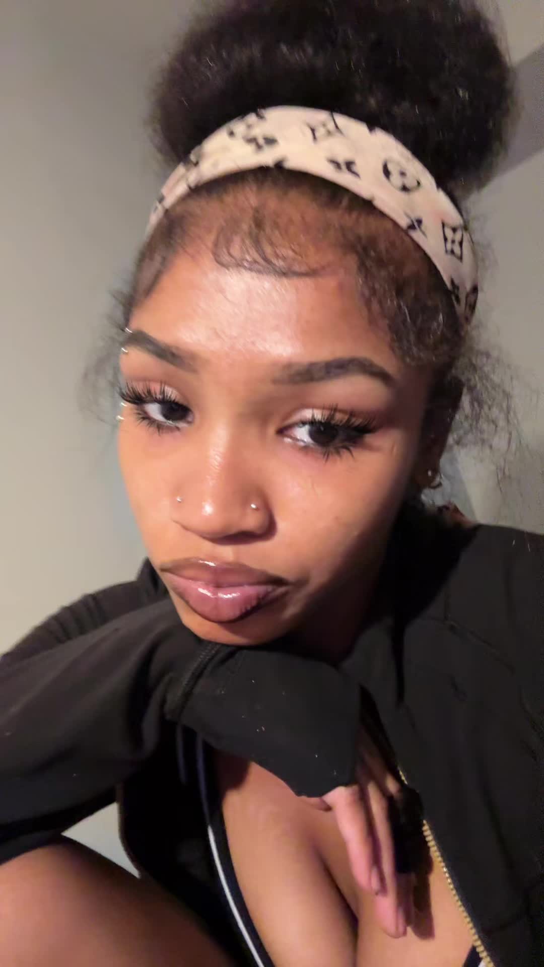 @Mi&rsquo;Yana Capri